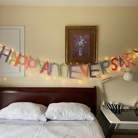 Richmond Vancouver Airport Comfy Home Экстерьер фото