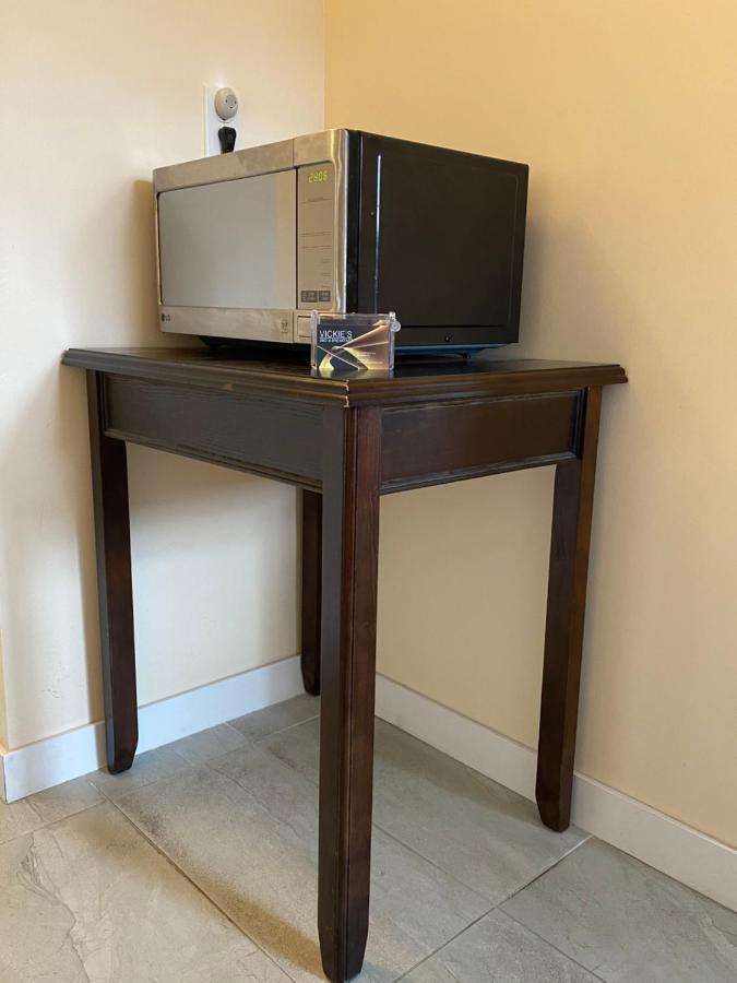 Richmond Vancouver Airport Comfy Home Экстерьер фото